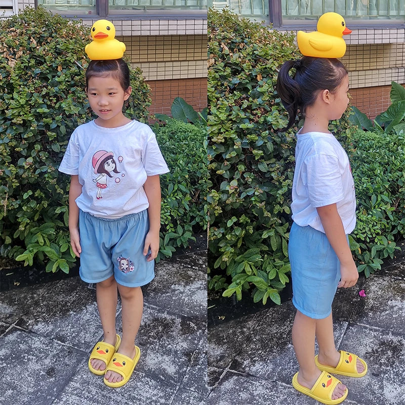 Big Size Cute Rubber Yellow Duck Toy Bathtub Bath Water Toys for Baby Kids Swimming Pool Decoration Press Squeak Duck Ornament
